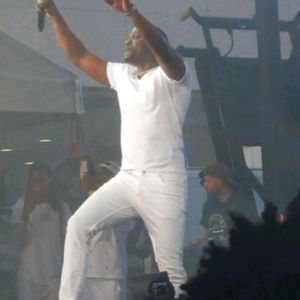 Guess! Who is he ? 😁